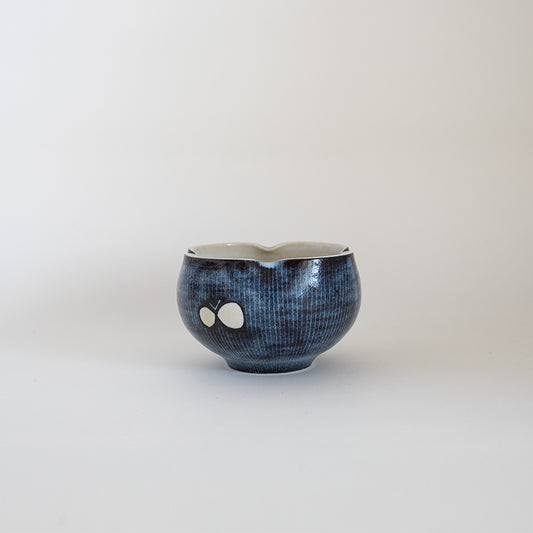 輪花小鉢「ちょうちょ」