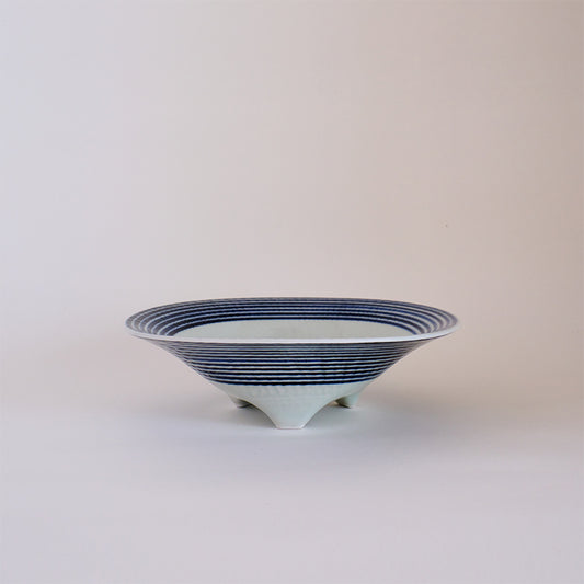 波佐見焼 藍駒 三つ足小鉢