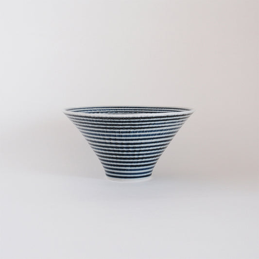 波佐見焼 藍駒 反碗 大